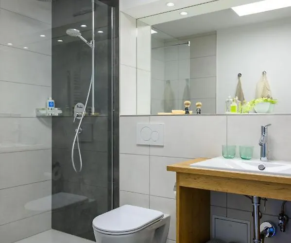 Kurviertel Iii شقة